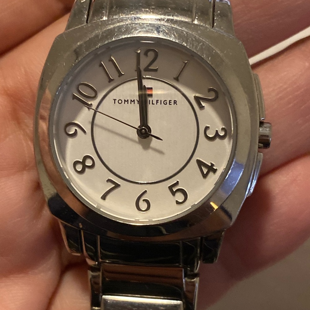 Watch - Picture 2 of 6